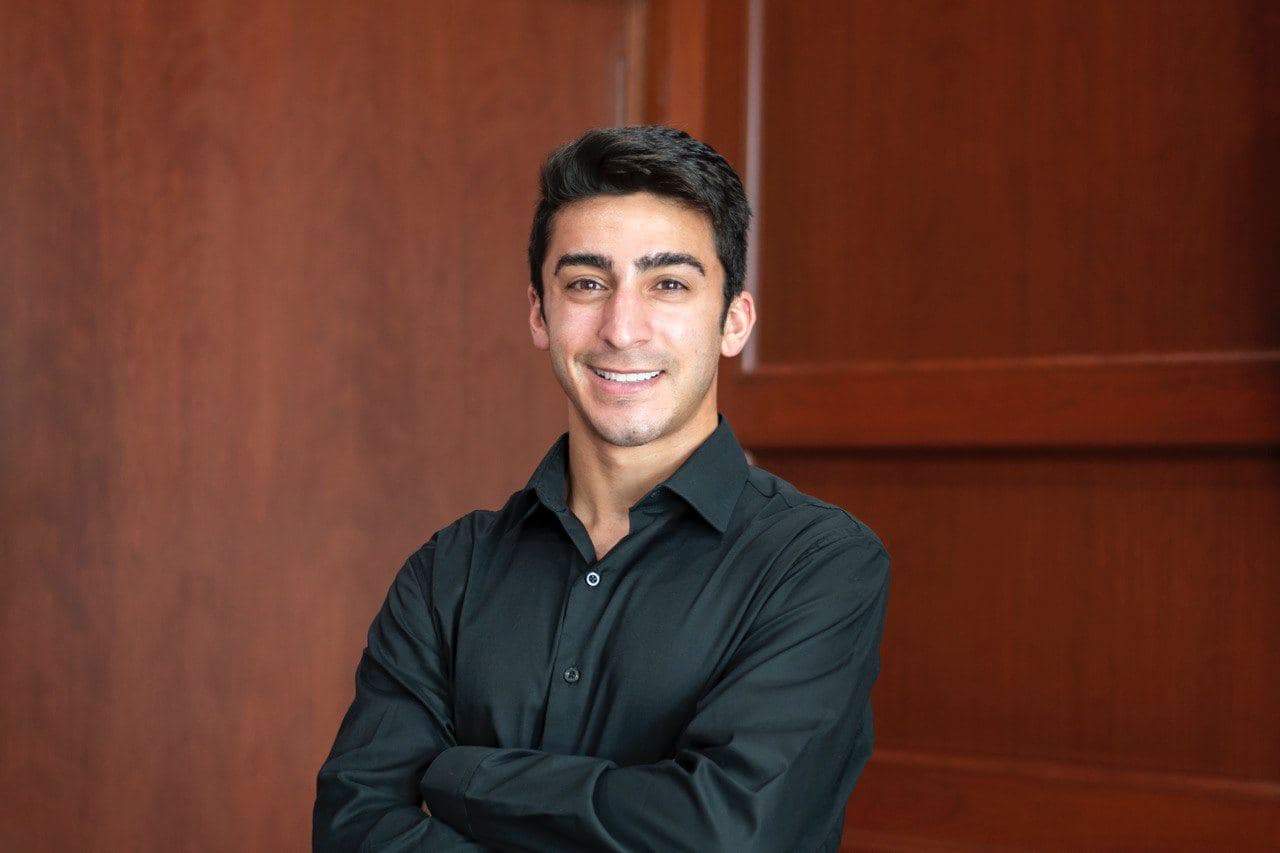 Alex Amro, Project Manager at CR Express